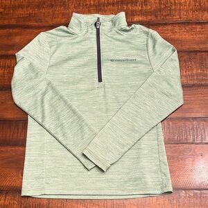Vineyard Vines boys performance Light Green Striped Pullover size medium